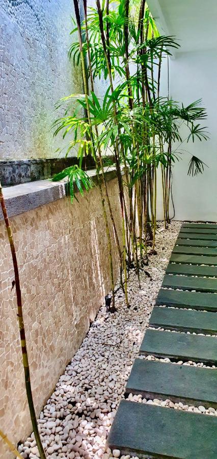 קנגו Villa Bliss A Paradise Of Three Independent Villas מראה חיצוני תמונה