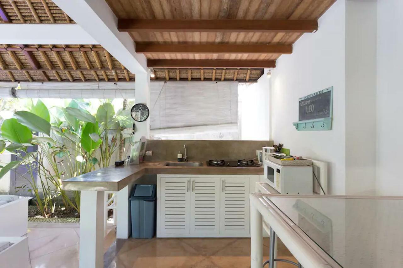 קנגו Villa Bliss A Paradise Of Three Independent Villas מראה חיצוני תמונה