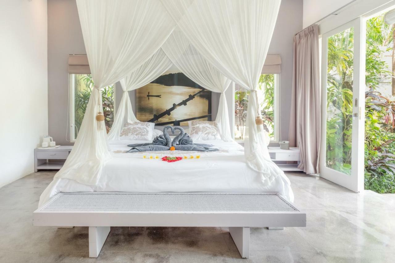 קנגו Villa Bliss A Paradise Of Three Independent Villas מראה חיצוני תמונה